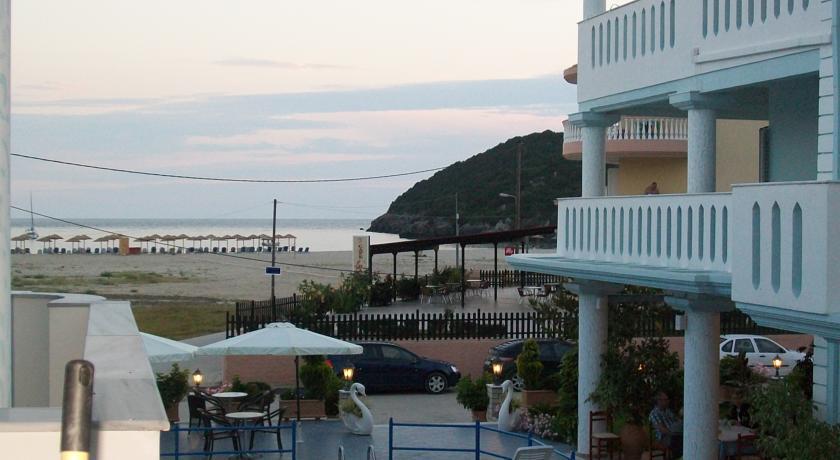 Hotel Spiros Ammoudia Zimmer foto