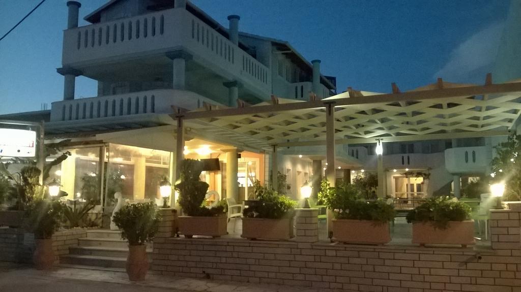 Hotel Spiros Ammoudia Exterior foto