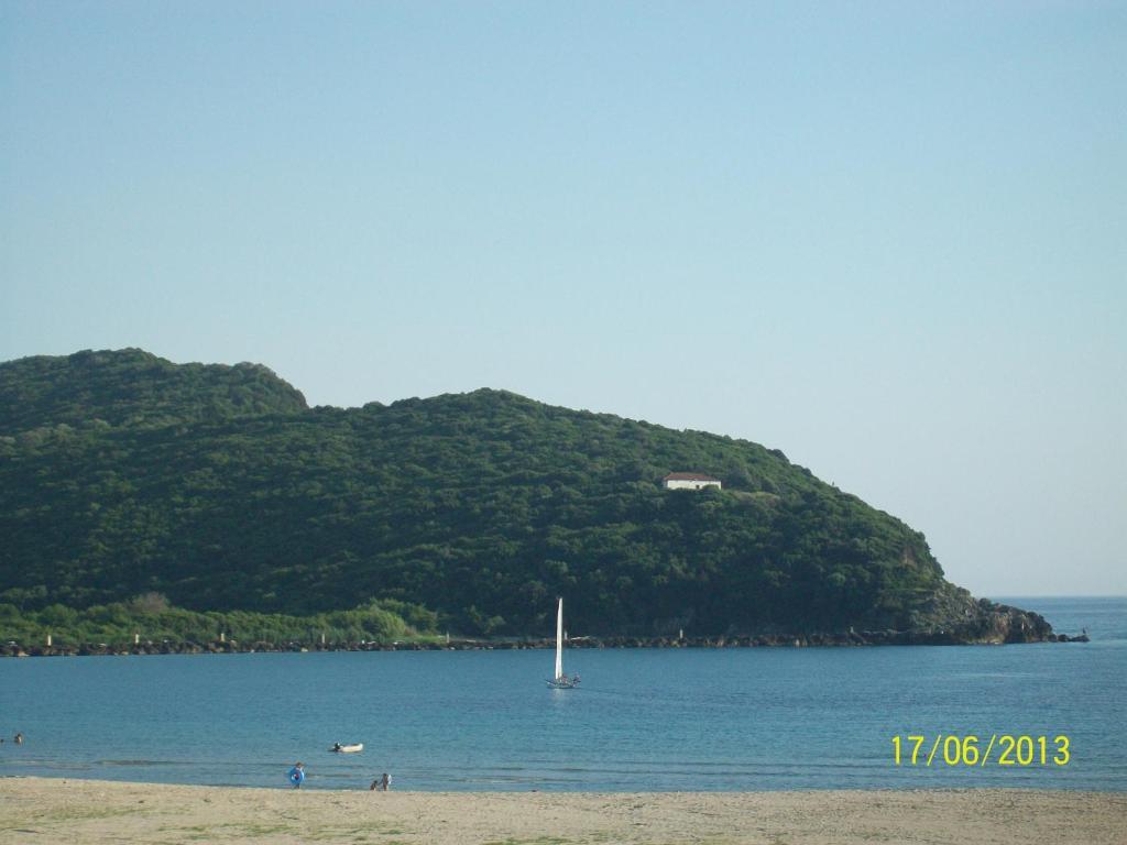 Hotel Spiros Ammoudia Zimmer foto